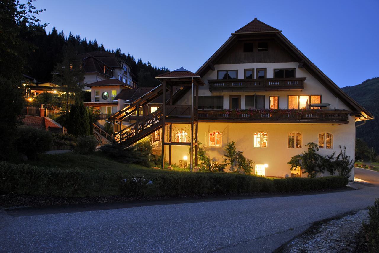 Gesundheitsresort Agathenhof Micheldorf  Buitenkant foto