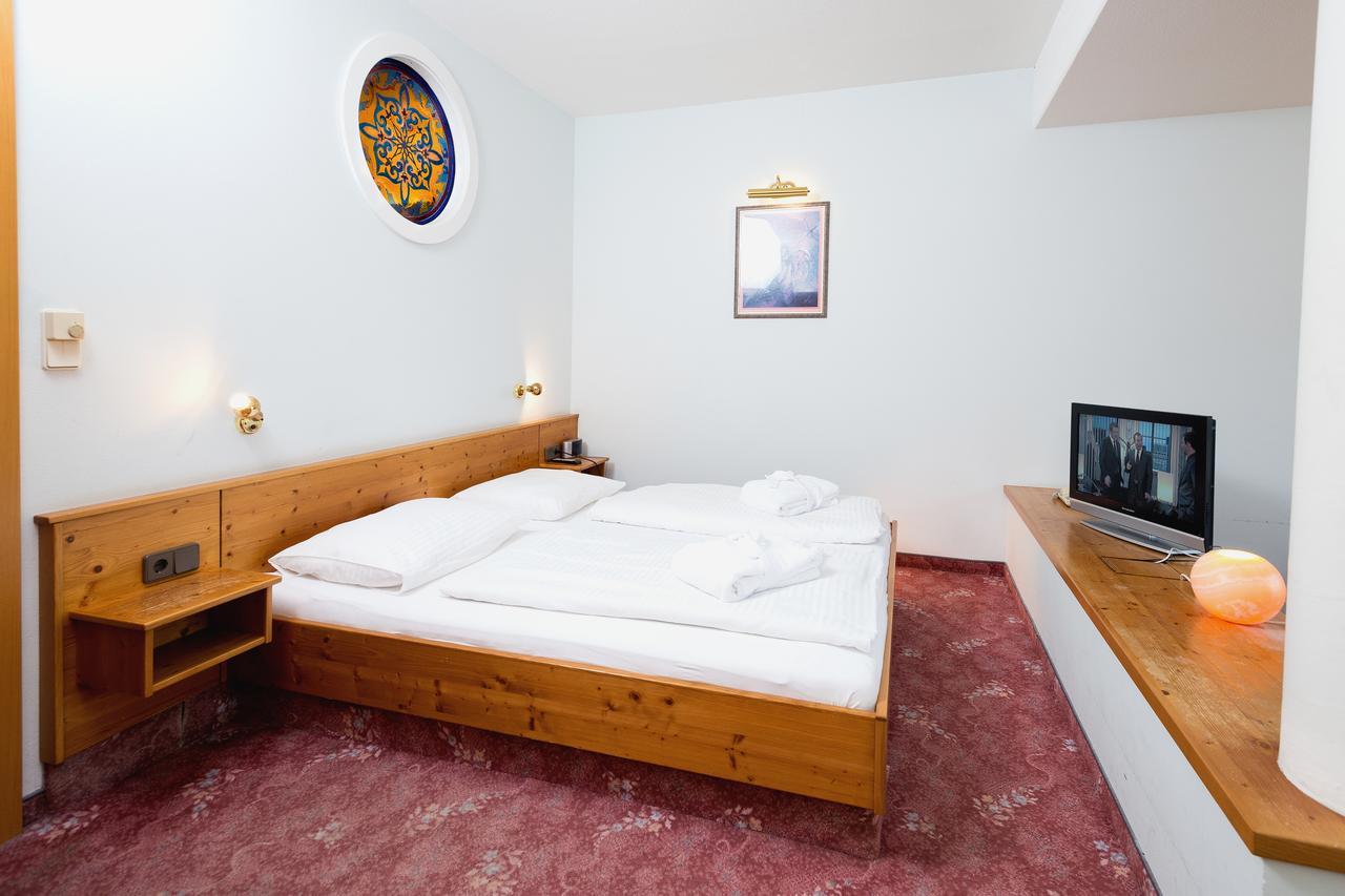 Gesundheitsresort Agathenhof Micheldorf  Buitenkant foto