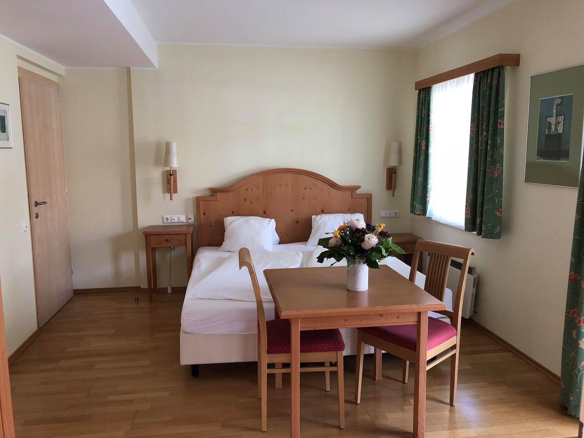 Gesundheitsresort Agathenhof Micheldorf  Buitenkant foto